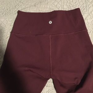 LULULEMON Wunder under 25’ high rise